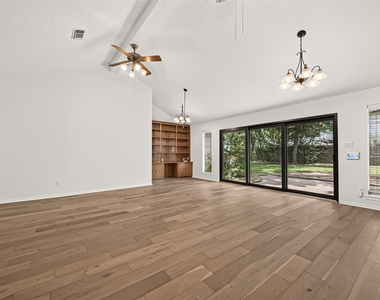 12411 Pinerock Lane - Photo Thumbnail 17