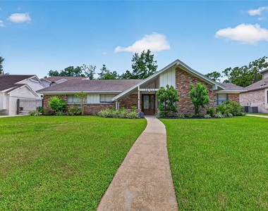 12411 Pinerock Lane - Photo Thumbnail 4