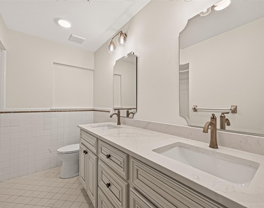 12411 Pinerock Lane - Photo Thumbnail 30
