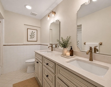 12411 Pinerock Lane - Photo Thumbnail 37