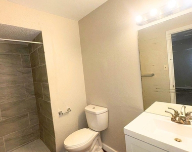 723 Cherry Valley Drive - Photo Thumbnail 16