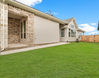 1547 Crystal Stream Drive - Photo Thumbnail 2