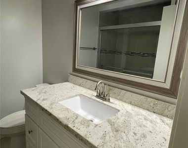 864 A Wax Myrtle Lane - Photo Thumbnail 20