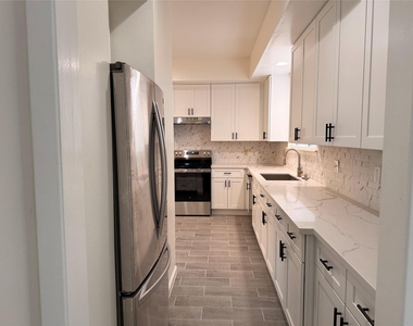 1114 Stoney Hill Drive - Photo Thumbnail 36