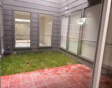 1114 Stoney Hill Drive - Photo Thumbnail 19