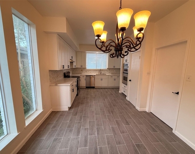 1114 Stoney Hill Drive - Photo Thumbnail 37