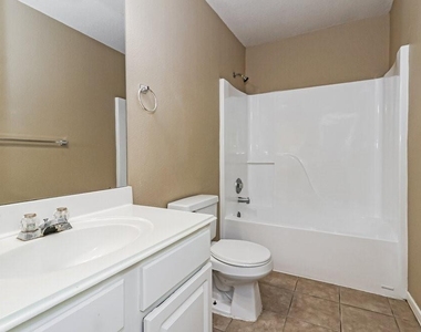 13230 Firebrick Drive - Photo Thumbnail 12