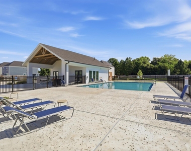 7720 Inwood Grove Lane - Photo Thumbnail 1
