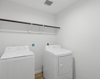 7720 Inwood Grove Lane - Photo Thumbnail 18