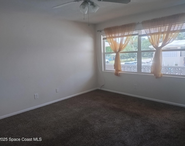 350 Woodland Avenue - Photo Thumbnail 5