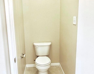 30318 Emerson Creek Drive - Photo Thumbnail 18