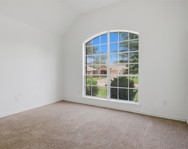 19319 Arbor Pines - Photo Thumbnail 5