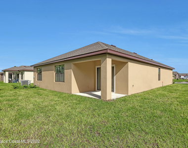 7559 Tourmaline Drive - Photo Thumbnail 27
