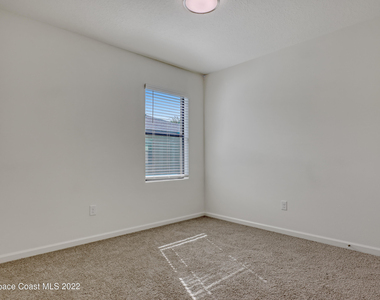 7559 Tourmaline Drive - Photo Thumbnail 18