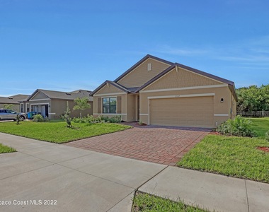 7559 Tourmaline Drive - Photo Thumbnail 30