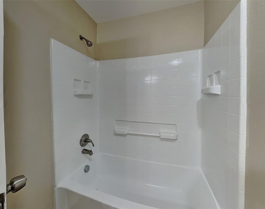 19331 Desert Calico Lane - Photo Thumbnail 12