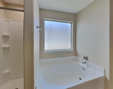 19331 Desert Calico Lane - Photo Thumbnail 8