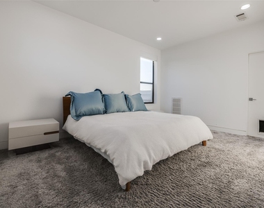 2014 Park Street - Photo Thumbnail 35
