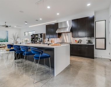 2014 Park Street - Photo Thumbnail 9
