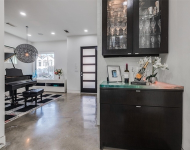 2014 Park Street - Photo Thumbnail 7