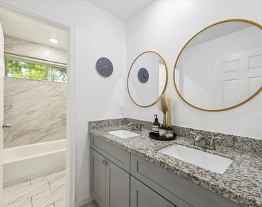 2631 Stevens Street - Photo Thumbnail 12