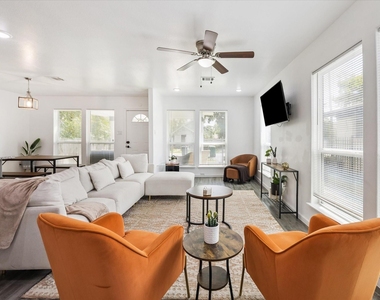 2631 Stevens Street - Photo Thumbnail 8