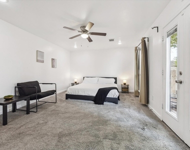 2631 Stevens Street - Photo Thumbnail 15