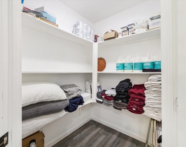 2631 Stevens Street - Photo Thumbnail 7