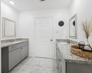 2631 Stevens Street - Photo Thumbnail 17