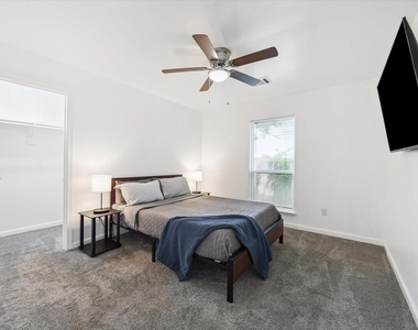2631 Stevens Street - Photo Thumbnail 13