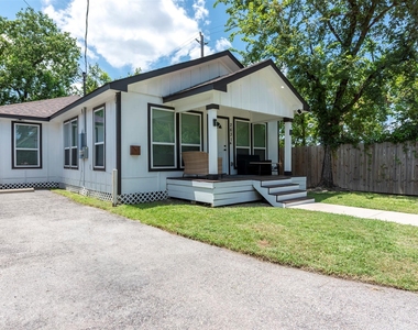 2631 Stevens Street - Photo Thumbnail 23