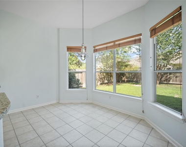 131 Zephyr Bend Place - Photo Thumbnail 13