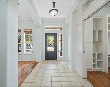 131 Zephyr Bend Place - Photo Thumbnail 2