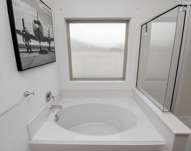 26622 Bluestem Valley Lane - Photo Thumbnail 19
