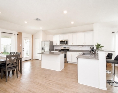 26622 Bluestem Valley Lane - Photo Thumbnail 9