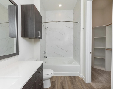 1690 North Loop - Photo Thumbnail 12