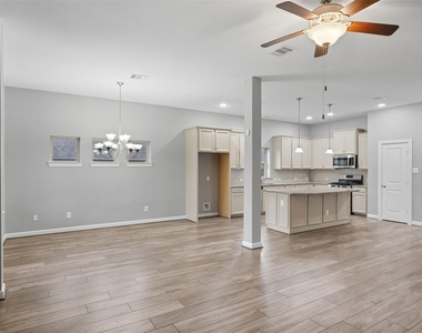 262 Pleasant Hill Way - Photo Thumbnail 14