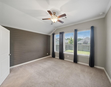 262 Pleasant Hill Way - Photo Thumbnail 15
