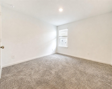 30215 Lone Peak Drive - Photo Thumbnail 23