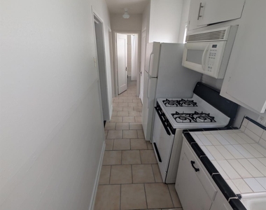 5612 Chartres Street - Photo Thumbnail 4