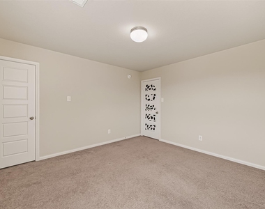 16226 Westley Ridge Drive - Photo Thumbnail 18