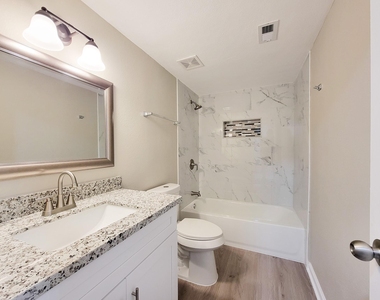 1107 Roosevelt Street - Photo Thumbnail 20