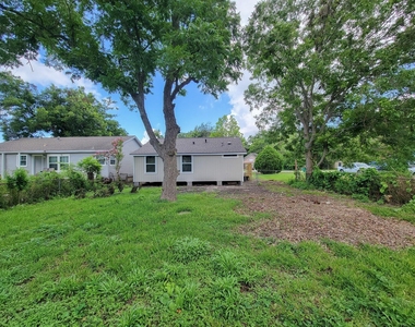 1107 Roosevelt Street - Photo Thumbnail 33