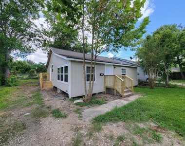 1107 Roosevelt Street - Photo Thumbnail 34