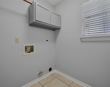 14515 Cypress Meadow Drive - Photo Thumbnail 10