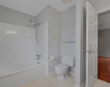 14515 Cypress Meadow Drive - Photo Thumbnail 13