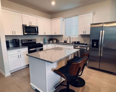 15337 Dapple Bluff Lane - Photo Thumbnail 12