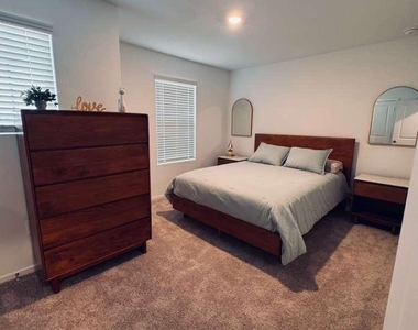 15337 Dapple Bluff Lane - Photo Thumbnail 10