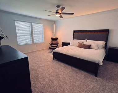 15337 Dapple Bluff Lane - Photo Thumbnail 7