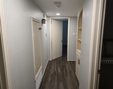 12968 Trail Hollow Drive - Photo Thumbnail 19